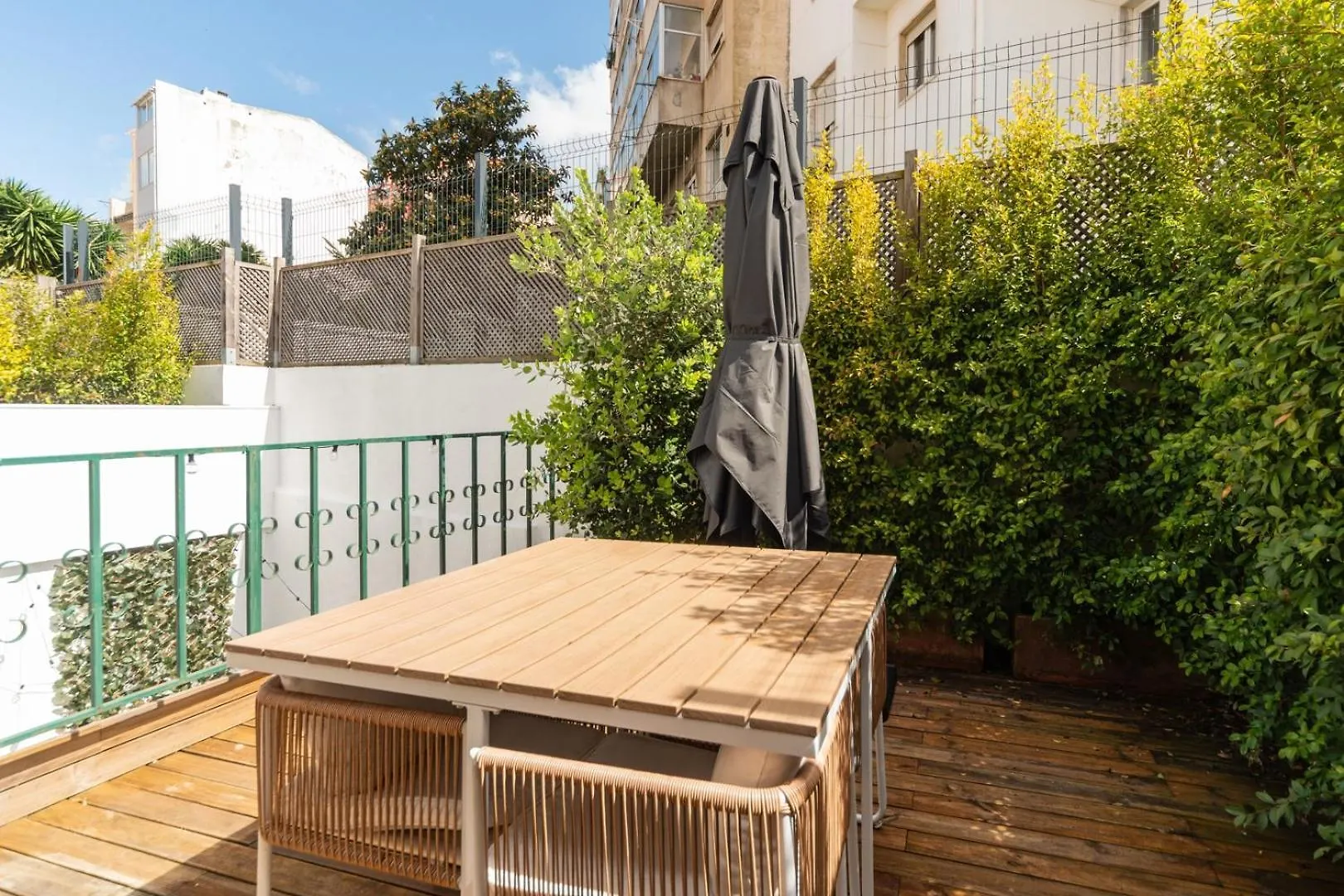 Gorgeous Rooftop 2-Bed Apt 250M To Intendente Sq Lisboa Portugália