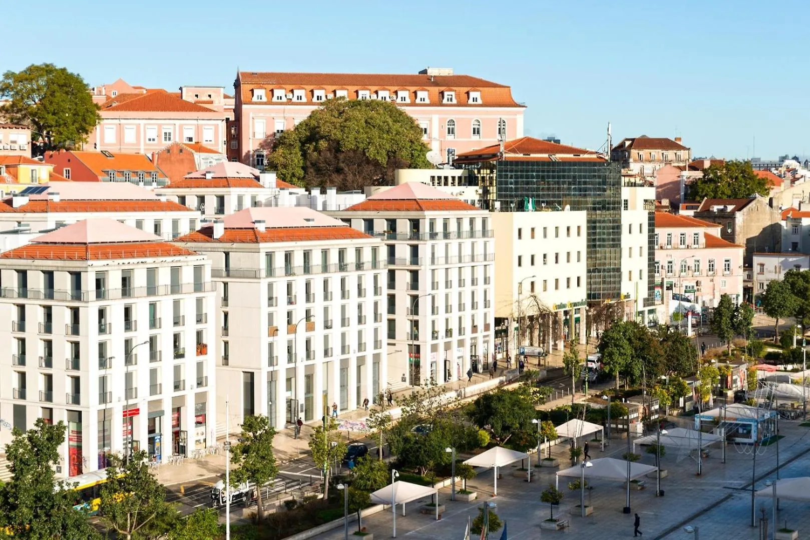 Gorgeous Rooftop 2-Bed Apt 250M To Intendente Sq Lisboa